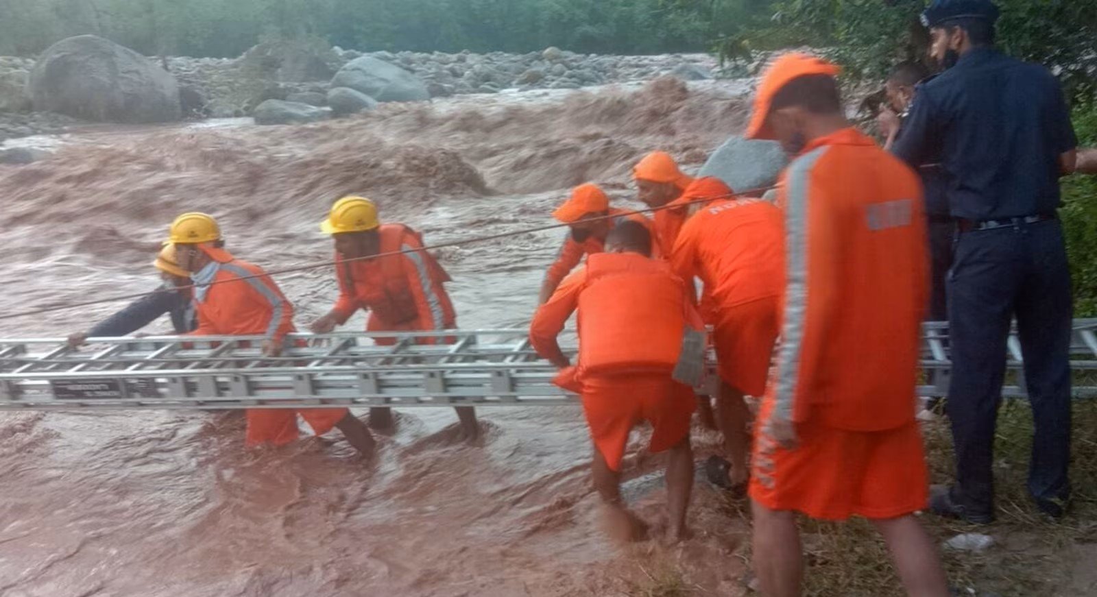 Rescuing in Himachal Flood