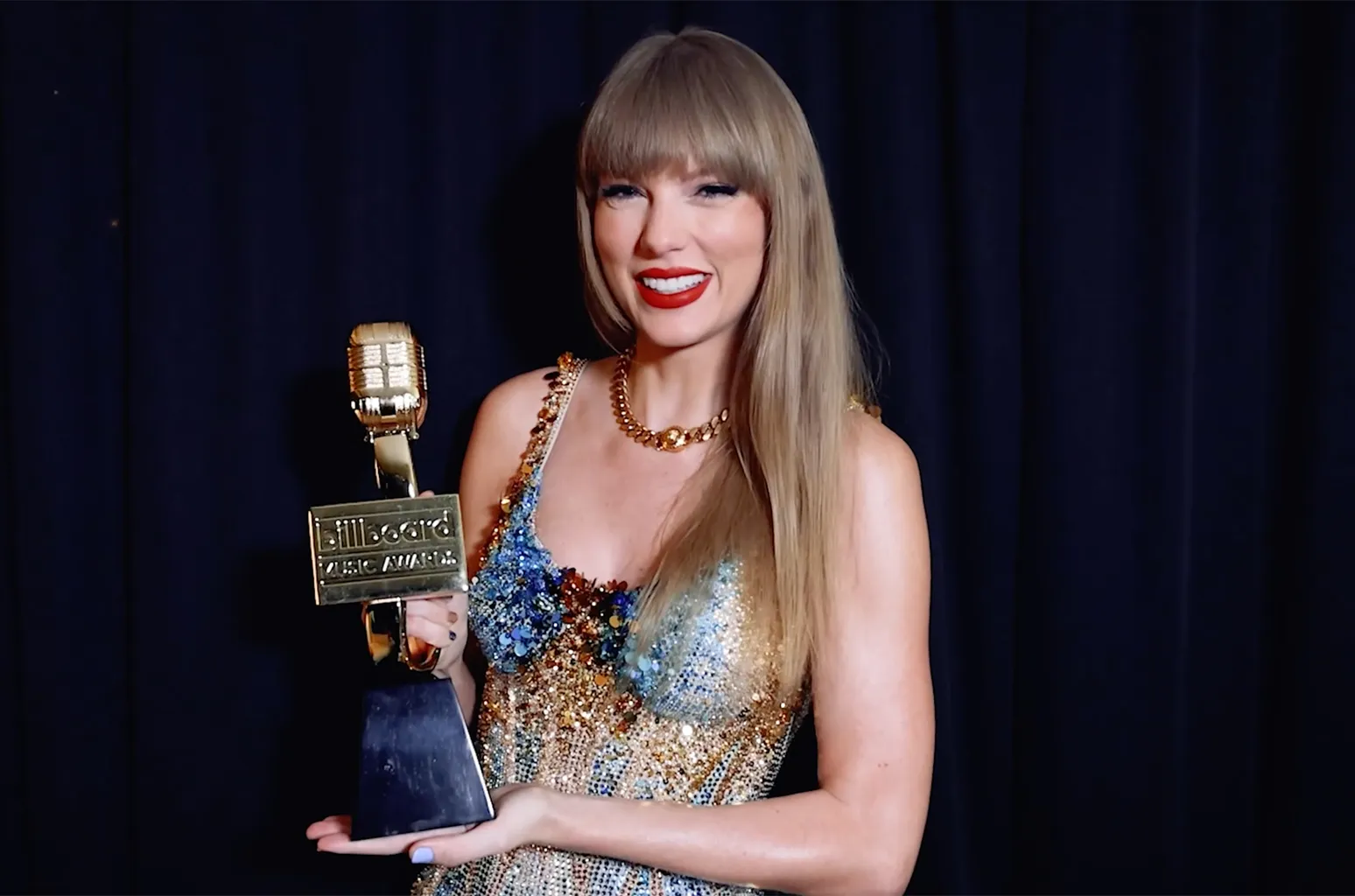 Billboard Music Awards 2023: Taylor Swift