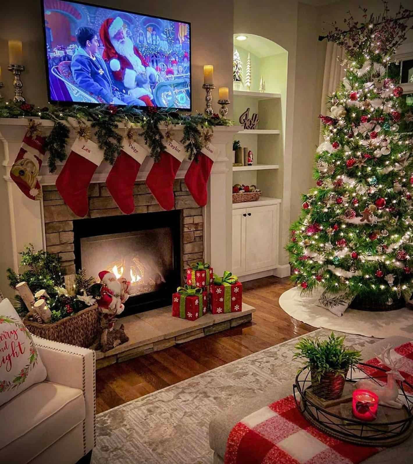 7 New Cozy Christmas Movies to Watch on Holiday Season