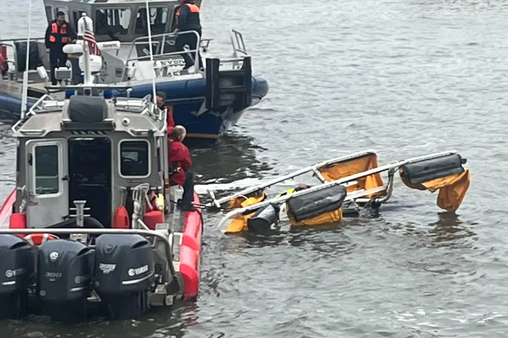 Tragedy Strikes as Helicopter Plunges into Hudson River