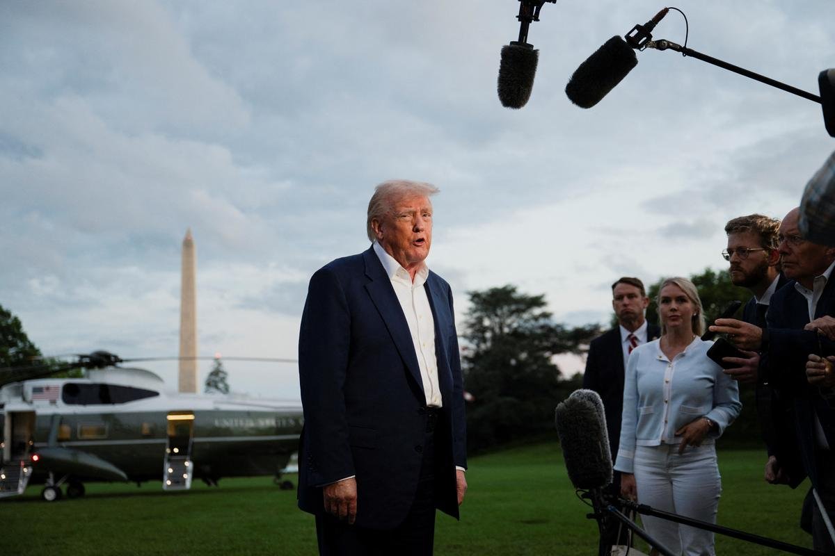 Donald trump to Impose 100% Tariff on Foreign Produced Movies