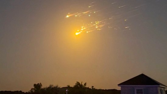Airports Grounded, Skies