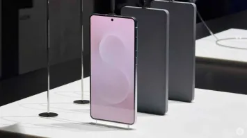 Samsung Unveils Its Slimmest Phone Ever