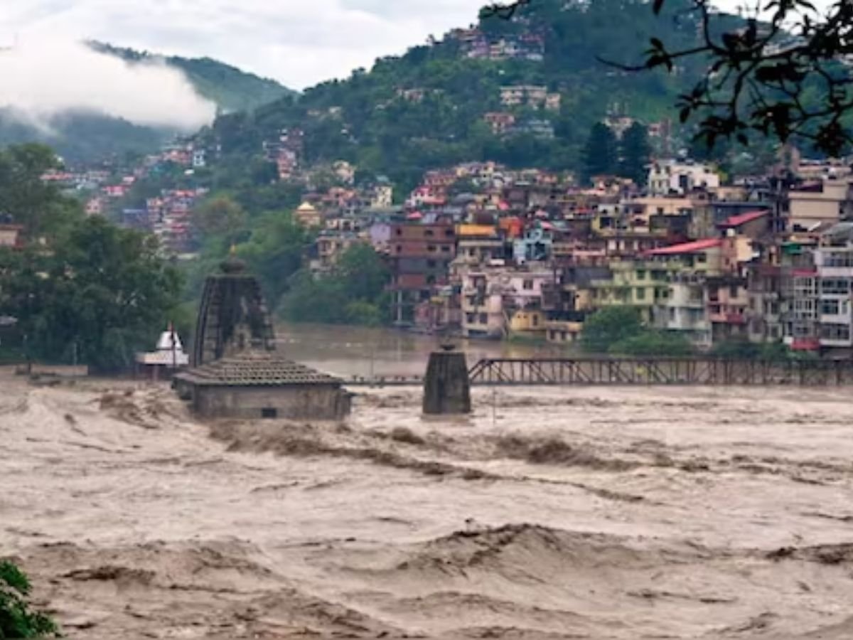 Himachal Pradesh Floods; 34 Missing, 91 Dead