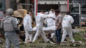 Car Bomb and Helicopter Attack in Colombia Kill At Least 17 Police Officers