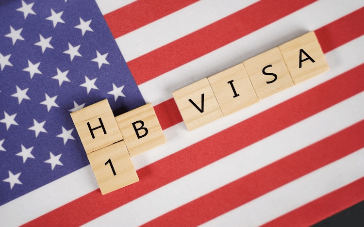 "H-1B Visa System A Scam" Trump to Change Green Card