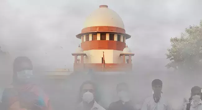 Delhi Air Quality Stays Severe; Schools in Hybrid Model