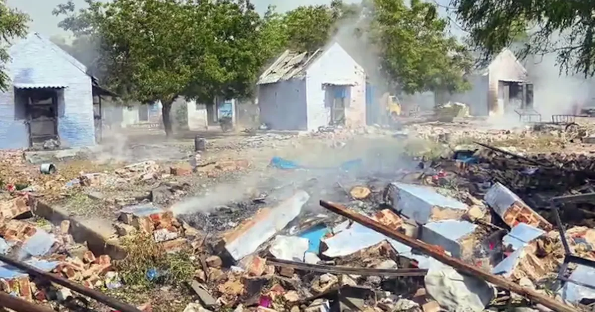 23+ Workers Killed in a Firecracker Factory Blast in Tamil Nadu