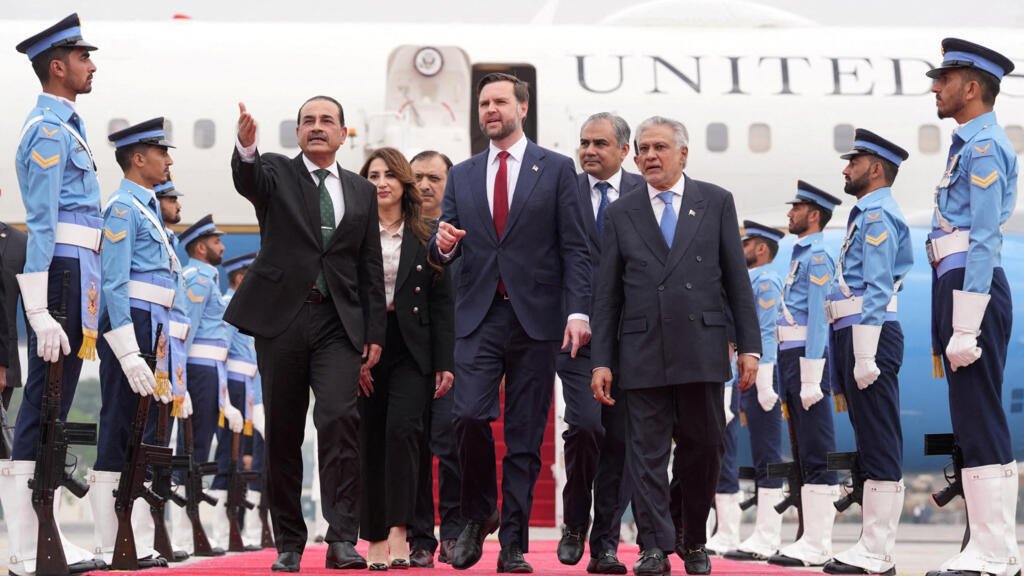 US Iran War Ceasefire Talks in Pakistan; JD Vance Arrived