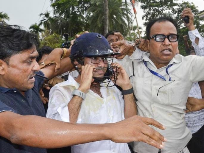 TMC MP Abhishek Banerjee Allegedly Attacked at Sonarpur by BJP Workers