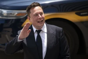 Elon Musk Becomes the First Trillionaire in the World