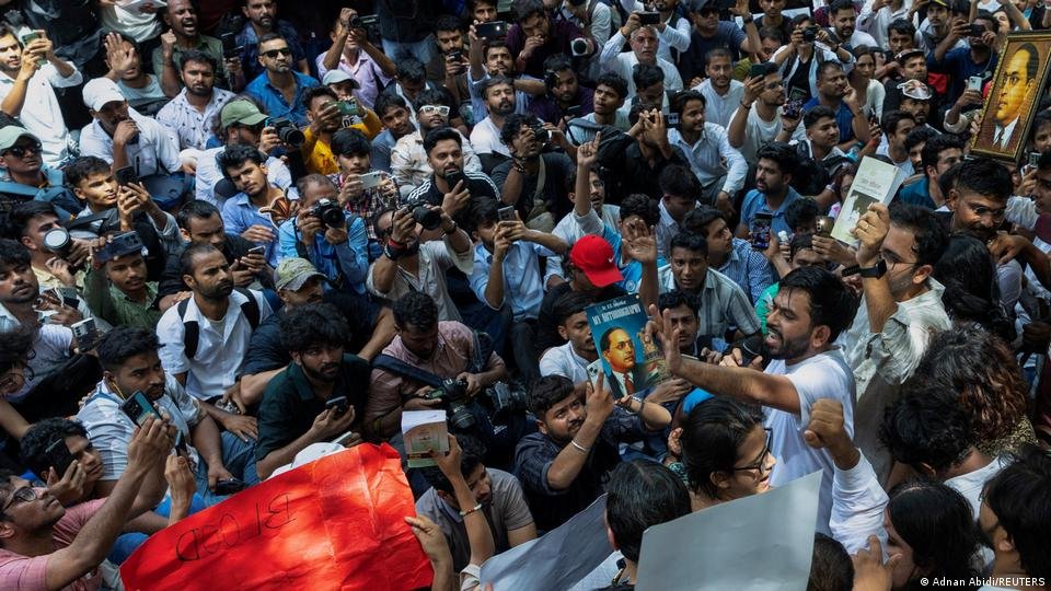 CJP holds Protest in Jantar Mantar for the Resignation of Union Education Minister