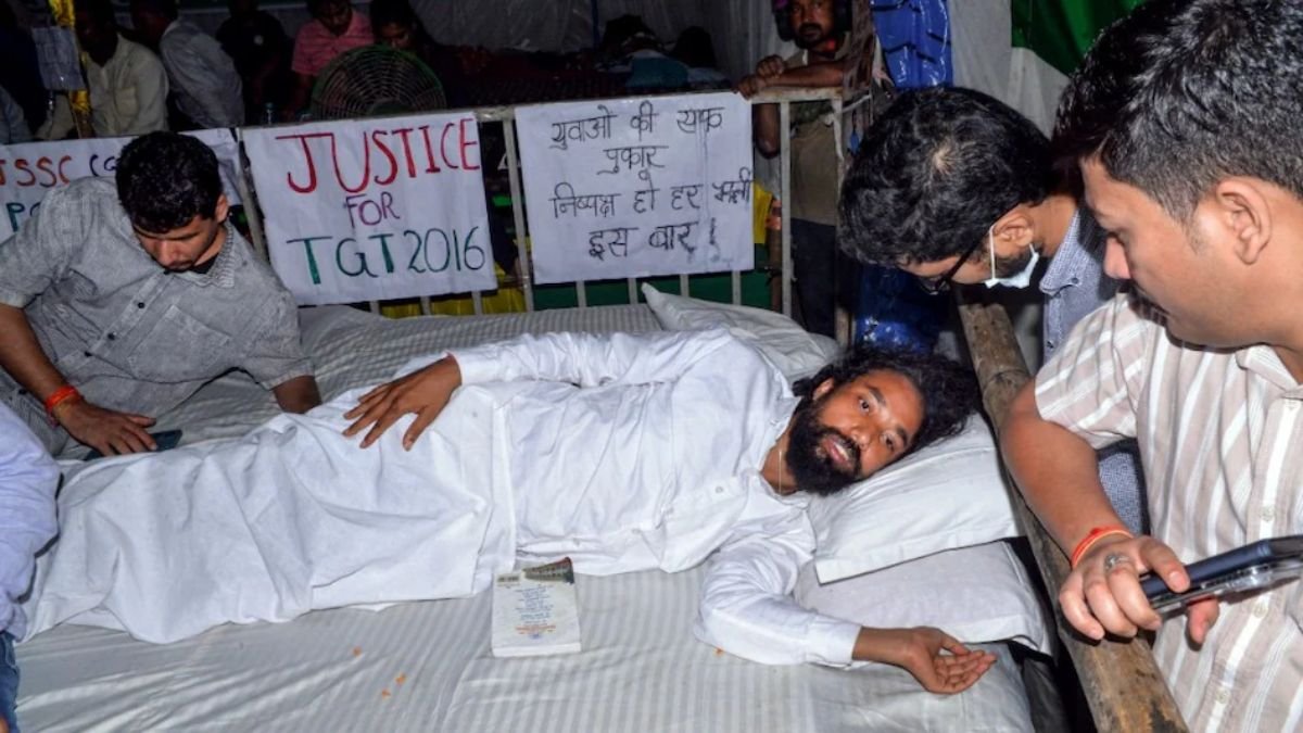 Government Hold Talks Over Students protest in Jharkhand over alleged exam irregularities